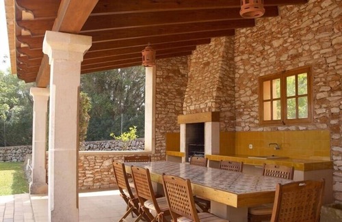 Felanitx Villa | Serene Coastal Retreat with Pool, 1km from the Beach
