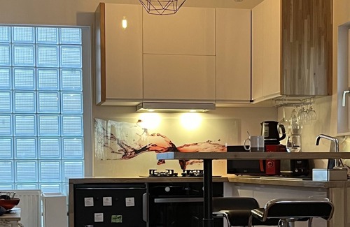Langoiran House | Charming House Overlooking the Garonne with Kitchen Access