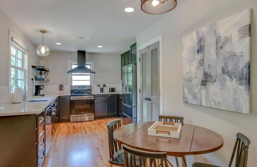 Franklin House | Pretty & Bright - Historic Franklin Quadplex