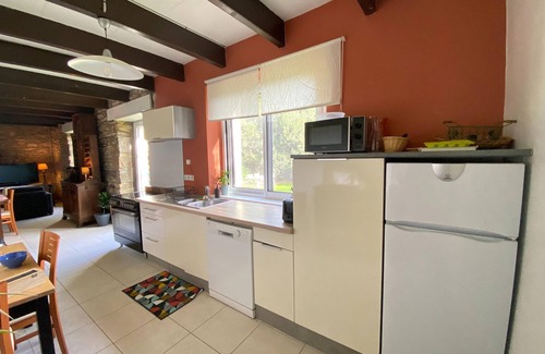 Ploneour-Lanvern House | Cozy Gîte in Pays Bigouden with Family-Friendly Amenities