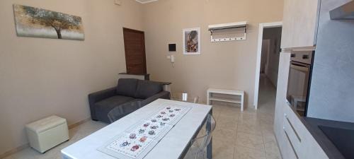 Augusta Apartment | Child-Friendly Escape at Pretty House - Guest Rated 9.7/10