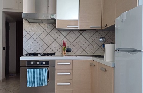 Zona LVII Labaro House | Charming Little Apartment with Pool and Spa Amenities