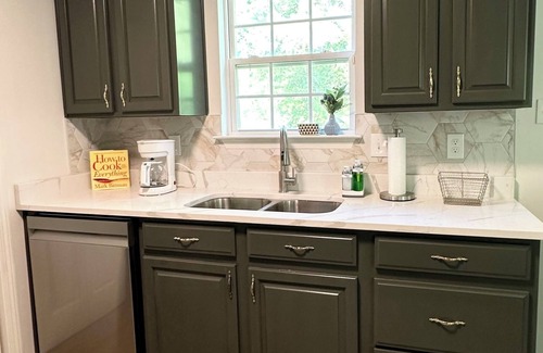 Kathleen House | Charming Home in Bonaire with Family and Pet-Friendly Amenities