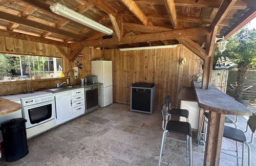 Bergerac House | Charming Town House with Ocean View & Private Pool