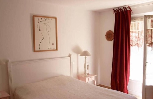 Vidauban Villa | Pretty villa with swimming pool in the middle of the umbrella pines for 6 to 8 people