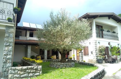 Kozbana House | Discover Pri Martinovih: Family & Pet Friendly Retreat