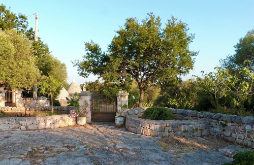Cisternino House | Stay at PRICKLY PEAR - Top-Rated with Pool & Spa