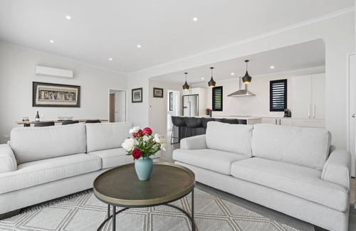 Martinborough House | Experience the Pride of Pinot – Family-Friendly Martinborough