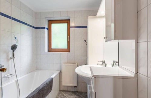 Bramberg am Wildkogel Apartment | Discover Prieslern: Guest Rated 9.8 with Lake Views