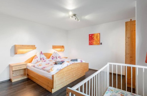 Bramberg am Wildkogel Apartment | Discover Prieslern: Guest Rated 9.8 with Lake Views