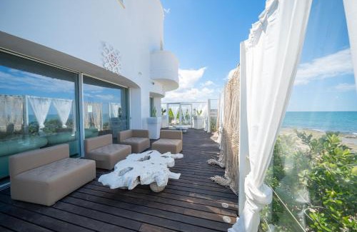 Cozze Villa | Primafila - Lux Beach Villa & Private Jacuzzi