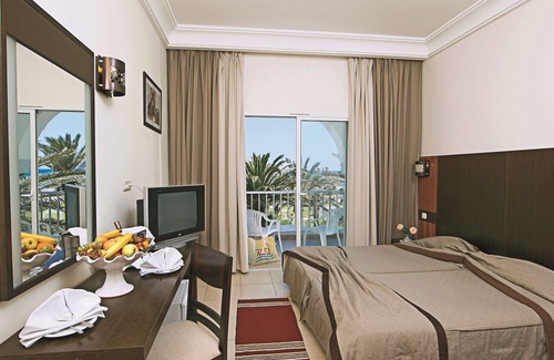 Hiboun Hotel | Exceptional Stay at Primasol El Mehdi with Pool & Spa