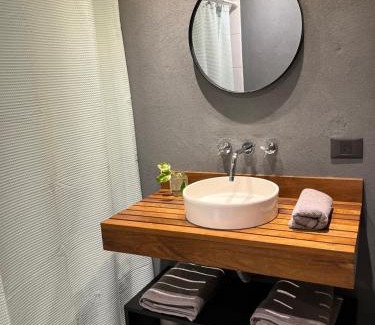 Villa Crespo Apartment | Top-Rated Primavera Suites: Family-Friendly Retreat Awaits