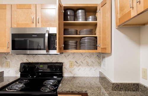 Prudential - St. Botolph Apartment | Prime Back Bay 2BR/2B Steps from Prudential Center