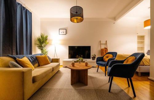 Kamppi Apartment | Prime City Escape 45 Square Meters