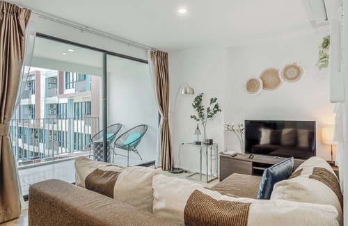 Phuket Apartment | Prime Condo Near Mall & Old Town C185