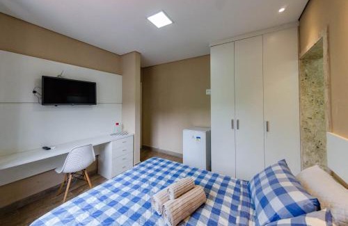 Minas Brasil Apartment | Budget-Friendly Studios Coracao Eucaristico with Kitchen