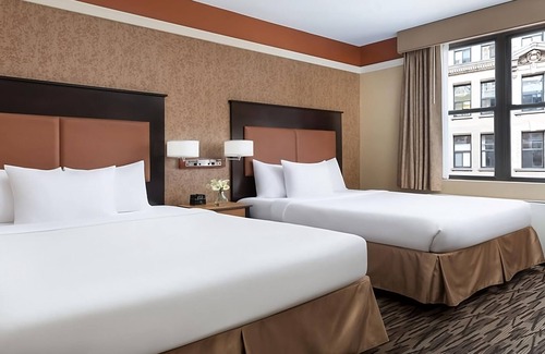 Koreatown Hotel | Convenient Units Near Statue of Liberty - Pets Welcome!