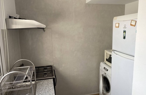 Cordoba Apartment | Convenient Oasis for Nomads: Bright Retreat near Patio Olmos