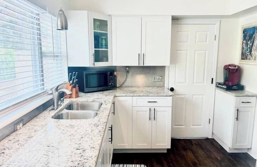 Pinellas Point House | Convenient Access to Beaches and Downtown St. Pete