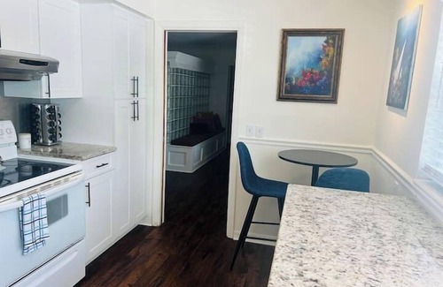 Pinellas Point House | Convenient Access to Beaches and Downtown St. Pete