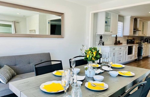 North Clairemont House | Renovated San Diego Home with Pool, Spa & Guest Rated 10/10
