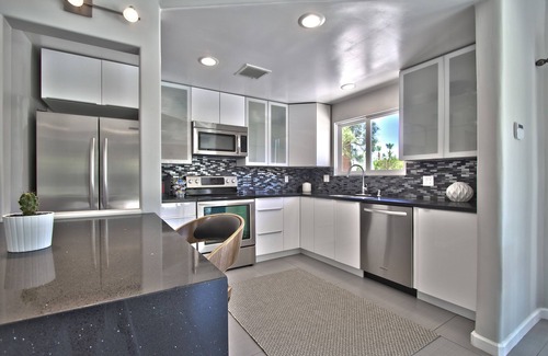 Magnesia Falls Cove House | Ideal Getaway: Mid-Century Home with Pool & Pet-Friendly