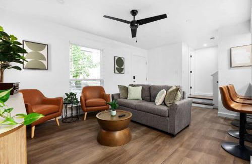 South Lamar House | Prime Location Near Zilker Park & SoCo Chic