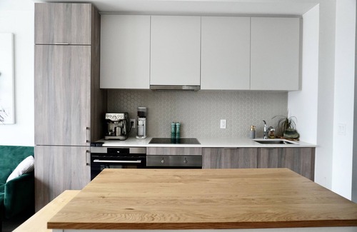St. Lawrence Condo | Ideal Location with Family-Friendly Amenities in Toronto