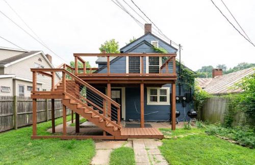 Chillicothe House | Pet-Friendly Downtown Retreat with Top Guest Ratings