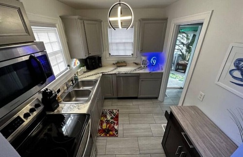 Georgetown House | Convenient Location: Just Minutes from Attractions & Family-Friendly