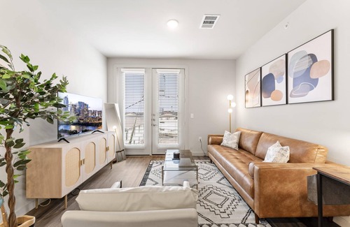 Windsor Park Apartment | Cozy 1BR King Suite Near Downtown & The Domain