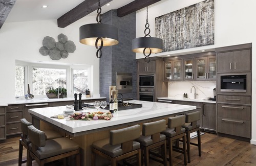 Vail House | Luxury 8 BR Vail Village Home with Spa & Dining Options
