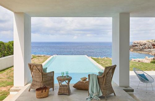 Cap d'en Font Villa | Oceanfront Luxury Retreat with Yacht Access at Estancia