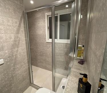 Roses Town Center Apartment | Oceanfront Escape with Incredible 9.5/10 Guest Rating