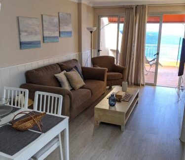 Melenara Apartment | Prime Location with Expansive Terrace and Family Amenities