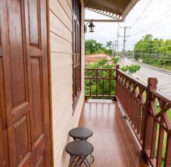 Chiang Khan Hotel | Family-Friendly Primmalyn: Guest Rated 8.4/10!
