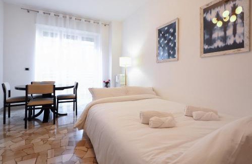 Zona Lancetti Apartment | Discover PrimoPiano - Arrivabene: Family-Friendly Retreat