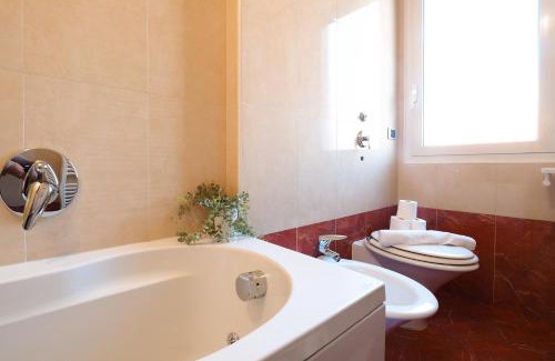 Zona Lancetti Apartment | Discover PrimoPiano - Arrivabene: Family-Friendly Retreat
