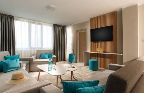 Primorsko House | Elegant Primorsko Apartment with Full Kitchen Amenities