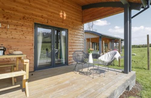 East Pennard House | Pet-Friendly Primrose Hotel: 4-Star Stay with High Ratings