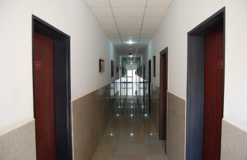 Kano Hotel | Discover Comfort at Prince Hotel with Pool and Breakfast