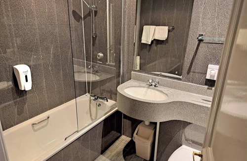 Southport Hotel | Family-Friendly Prince of Wales Hotel with Dining & Accessibility
