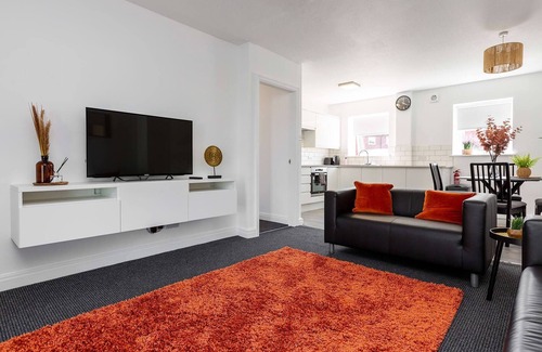 Preston Apartment | Comfortable 2-Bedroom Stay with Parking & Wi-Fi