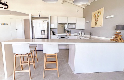 Orient Bay Apartment | Beachfront Bliss at Princess Manon: Ocean Views & Pool
