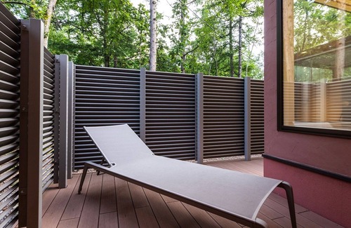 Nakasatsunai House | Relax at Princess Elsa House with Spa & Kitchen Amenities
