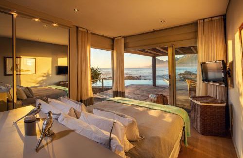 Pringle Bay Villa | Experience Pringle Bay Villa: 4-Star Oceanfront Retreat