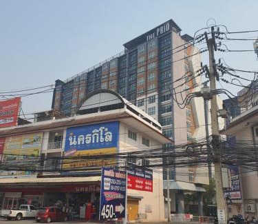 Chiang Mai Apartment | Oceanfront Prio Apartments with Pool - Guest Rated 9.5/10