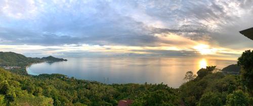 Koh Tao Villa | Elegant Priscilla Villa: Family-Friendly with Pool Access