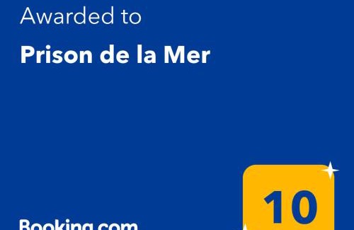 Doua Mai Villa | Exceptional Oceanfront Stay at Prison de la Mer